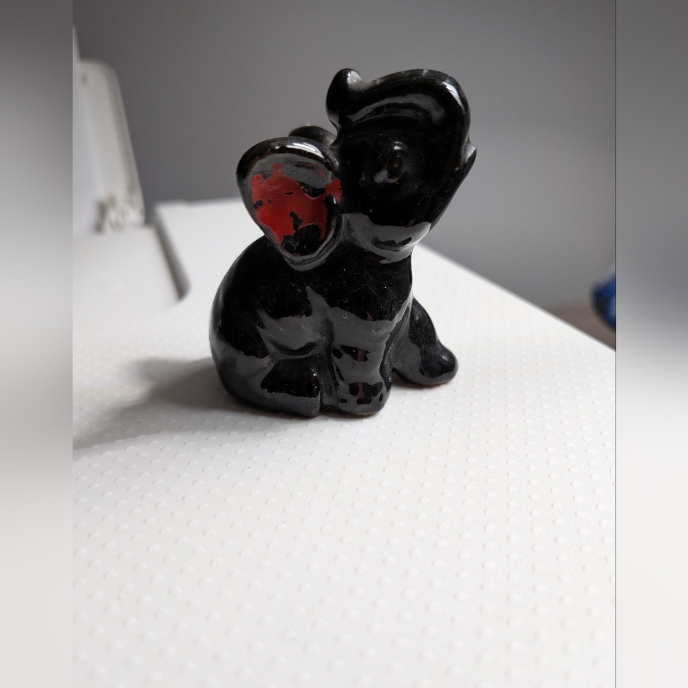 Vintage Redware Elephant Figurine, Trunk Up, Japan 1950/1960s